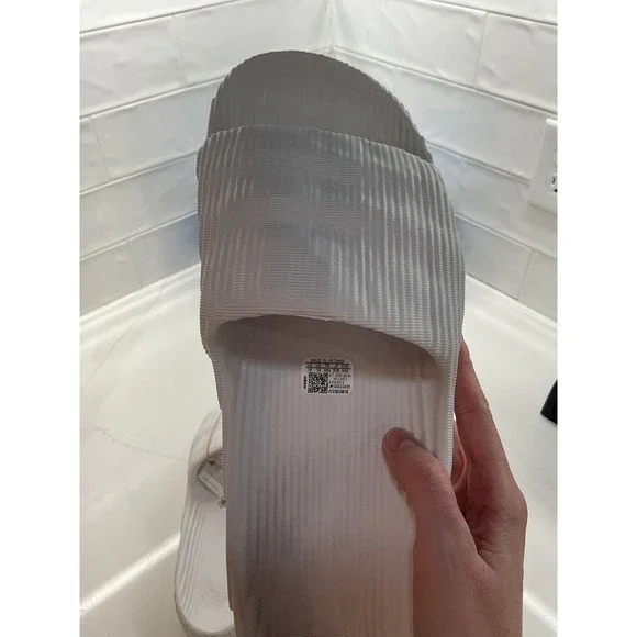 ISLAND CLUB ADILETTE 22 SLIDES men's size 13‎ - Picture 6 of 6